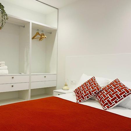 Family Apartment In The Malaga City Center Екстер'єр фото