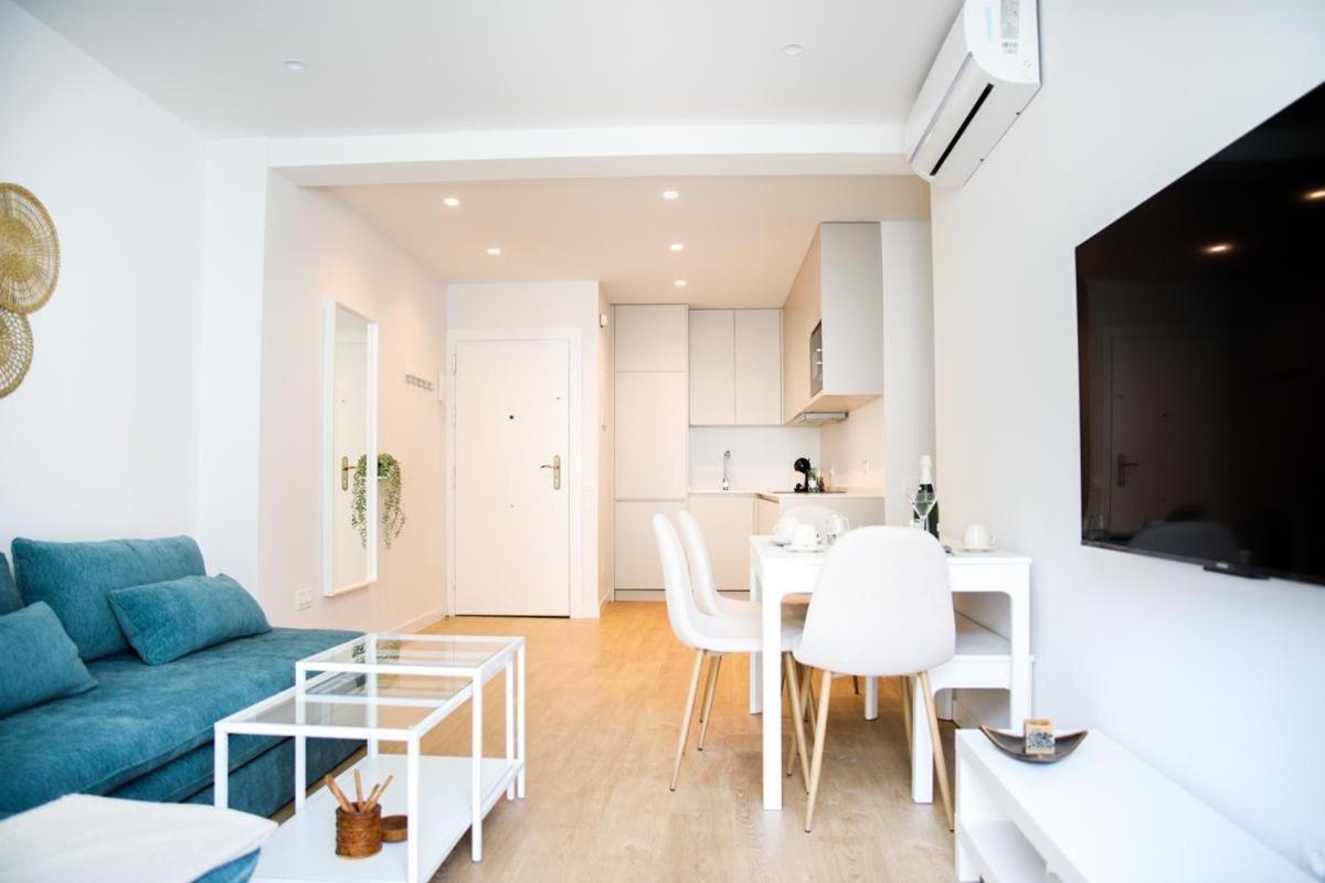 Family Apartment In The Malaga City Center Екстер'єр фото
