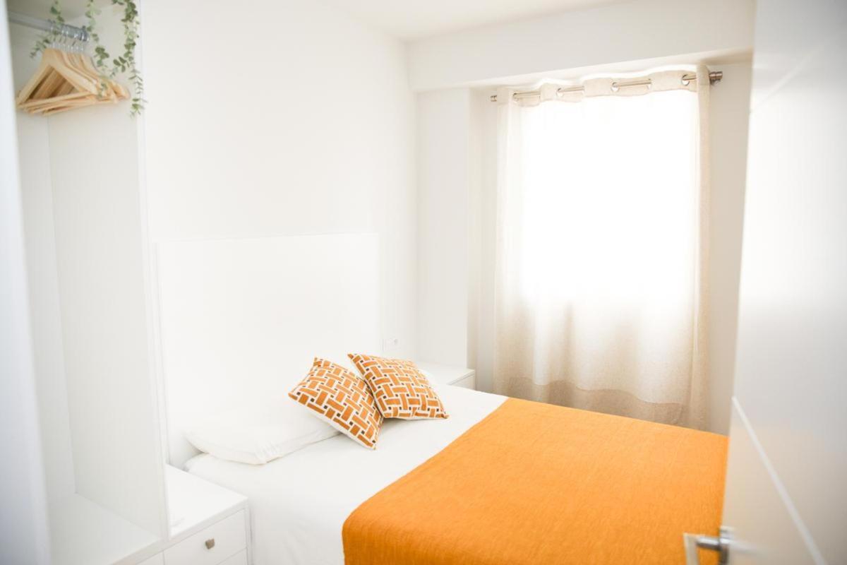 Family Apartment In The Malaga City Center Екстер'єр фото