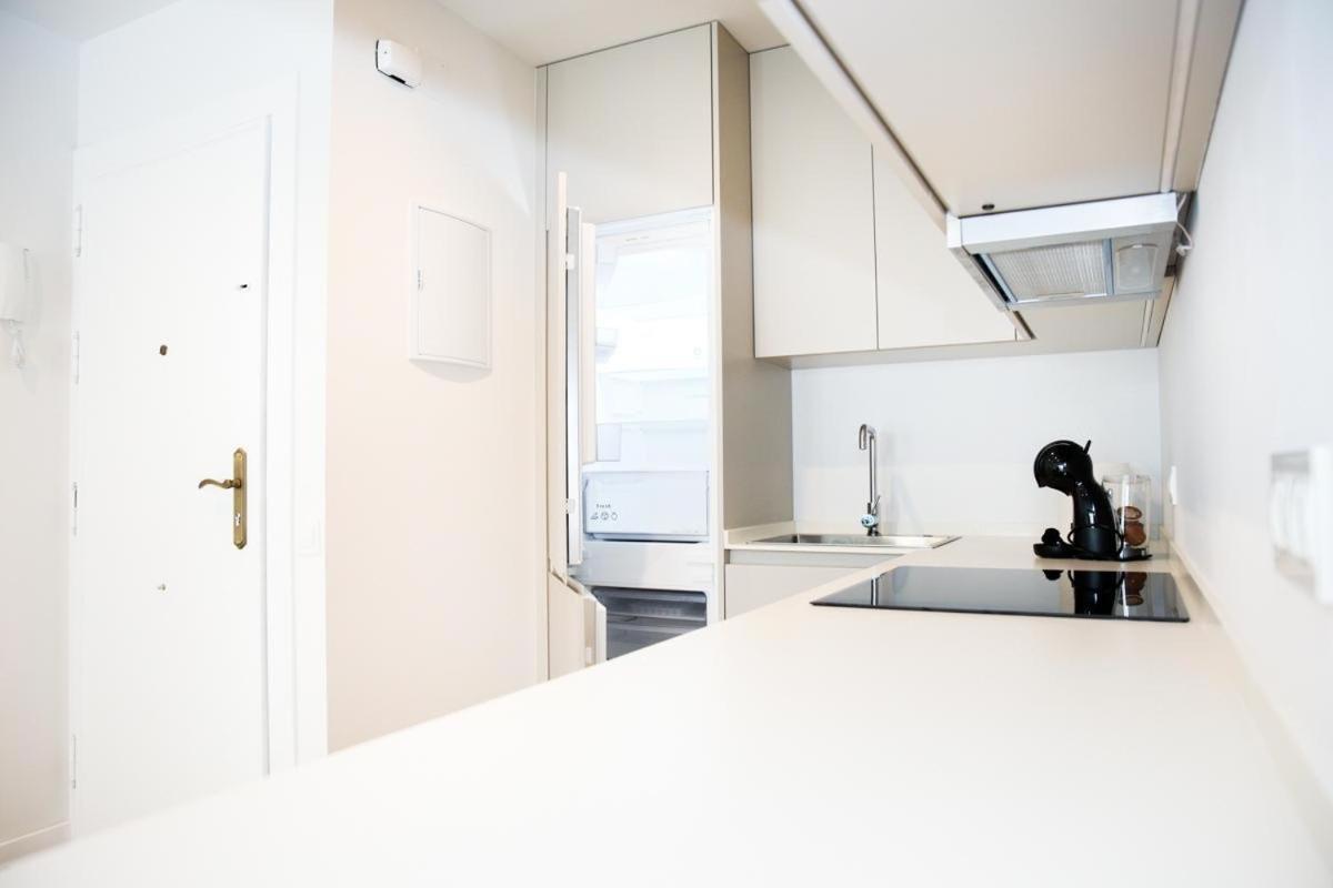Family Apartment In The Malaga City Center Екстер'єр фото
